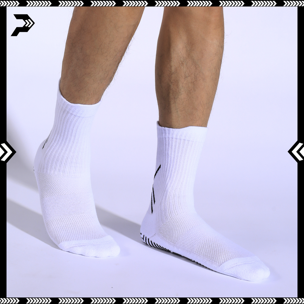 PLYA | PULSE Grip Socks
