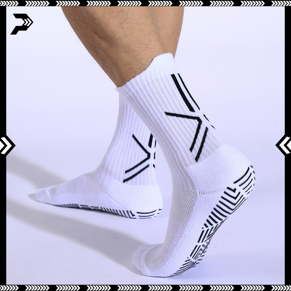 PLYA | PULSE Grip Socks