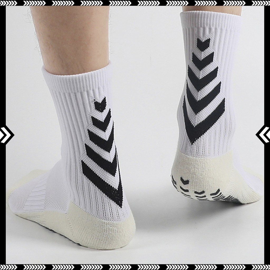 PLYA | 3 Pairs of Adults Grip Socks 2.0